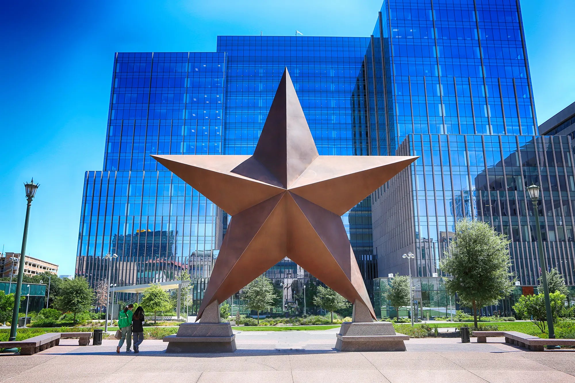 A Local’s Guide to Buying an Engagement Ring in ATX