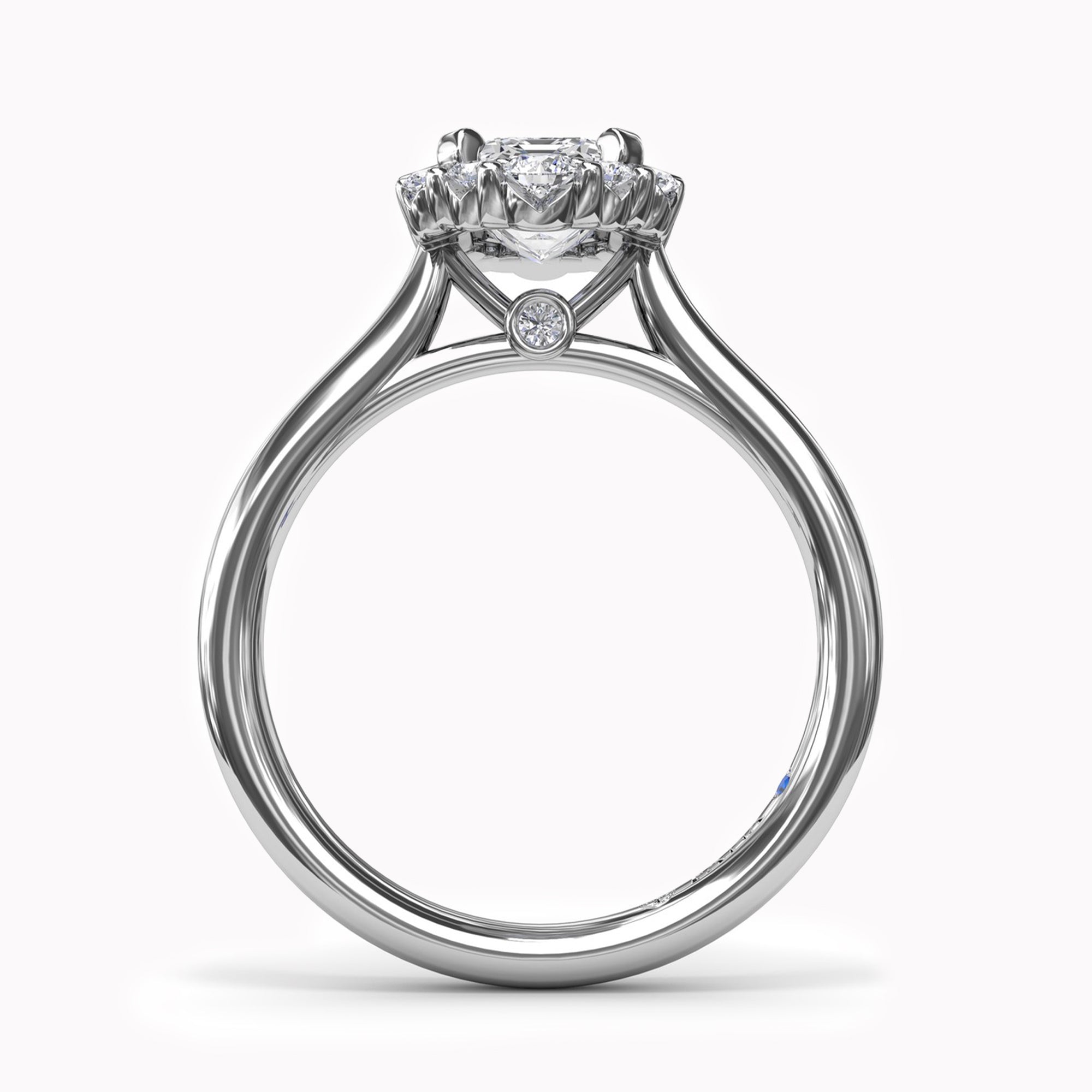 Graduated Mixed Diamond Halo Engagement Ring Setting