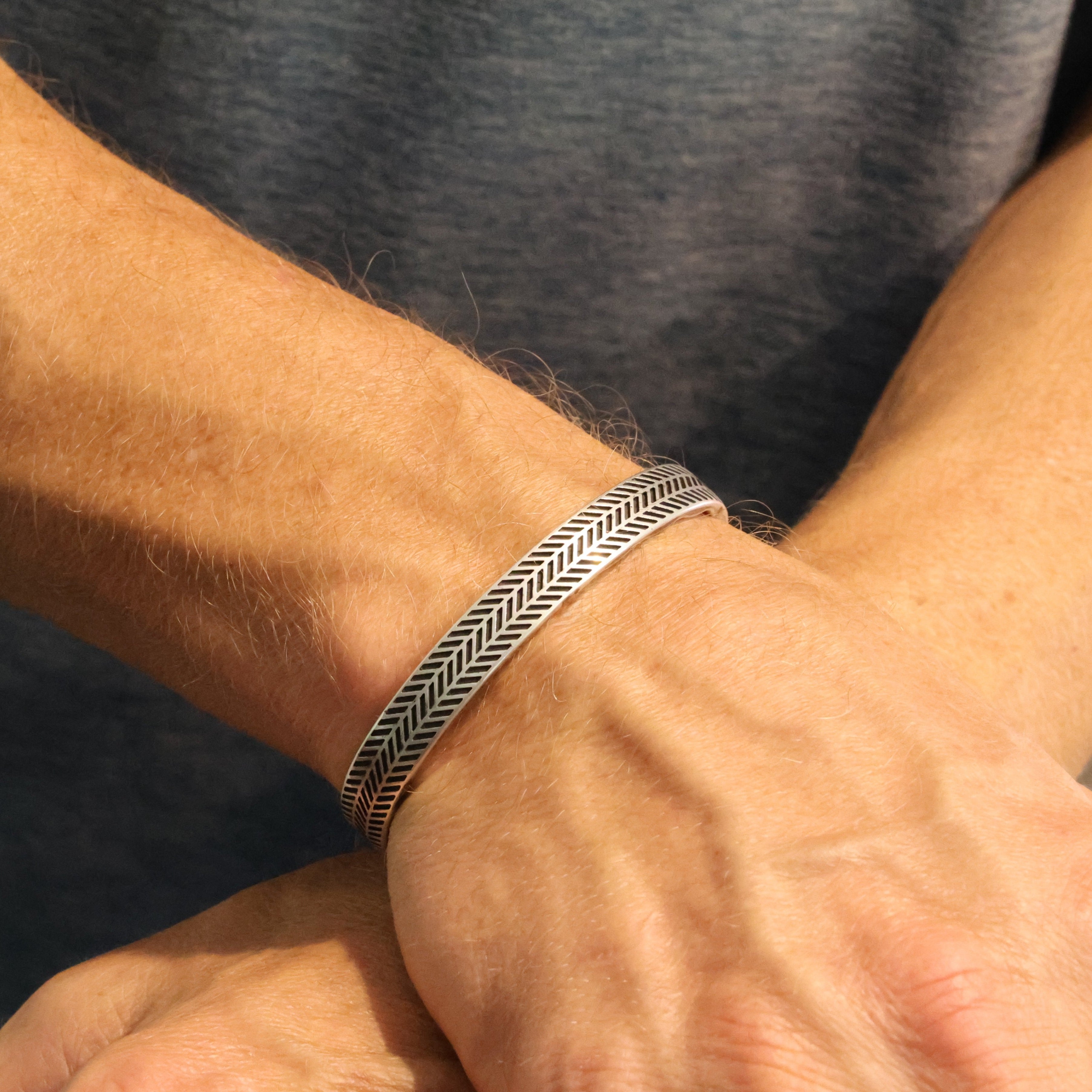 Herringbone Standard Cuff