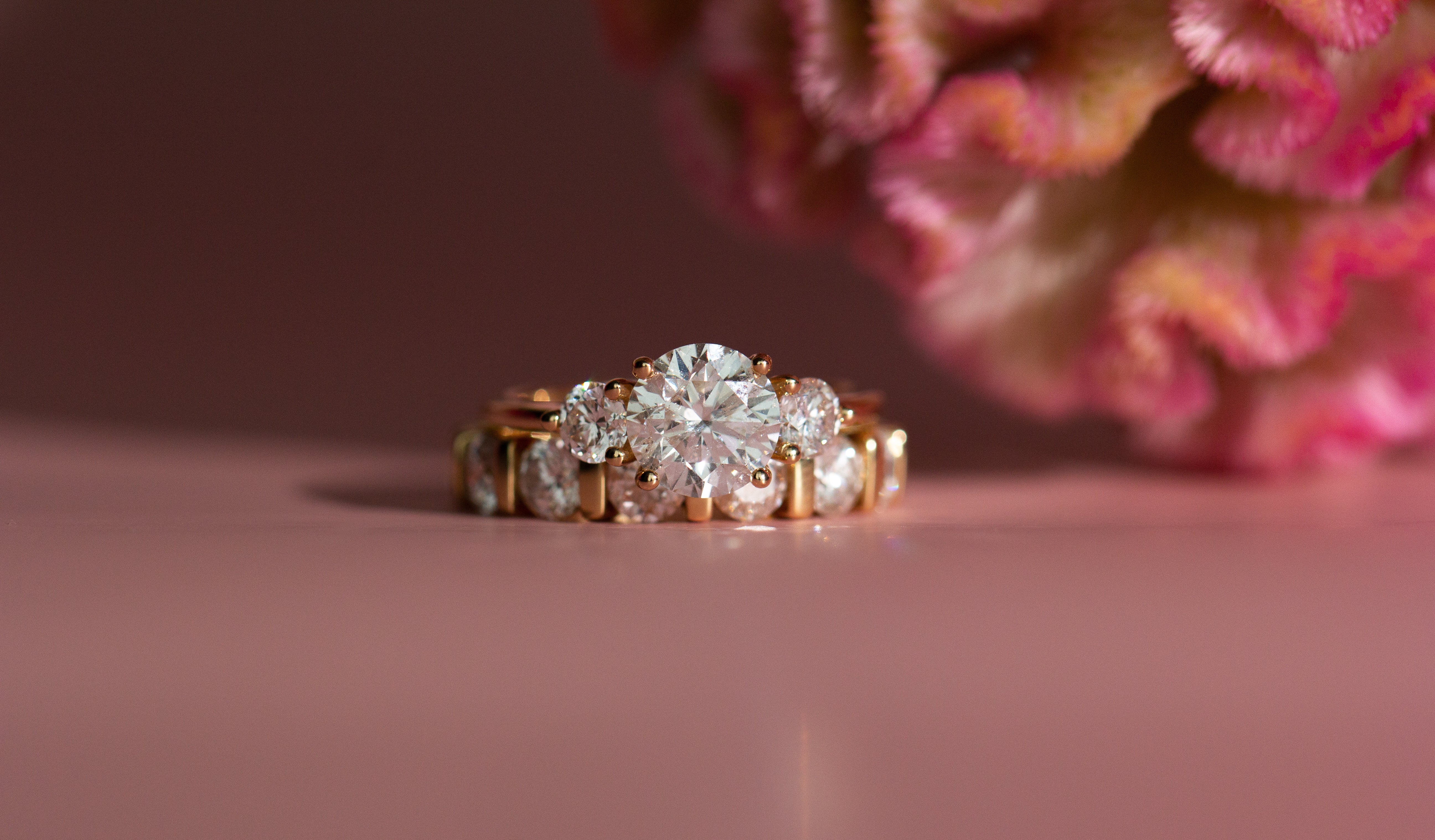DIAMOND ENGAGEMENT RING