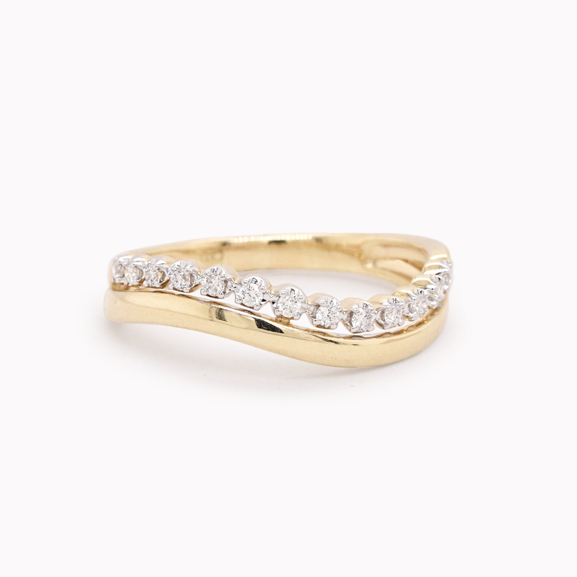 Double Wavy Offset Diamond Ring