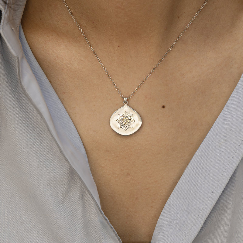 Soleil Pendant Necklace