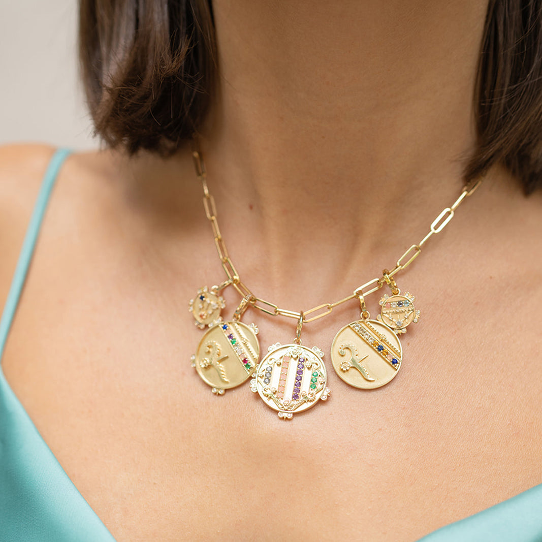 Small Lace Shield Medallion With Florets - 3 Stones - Eliza Page