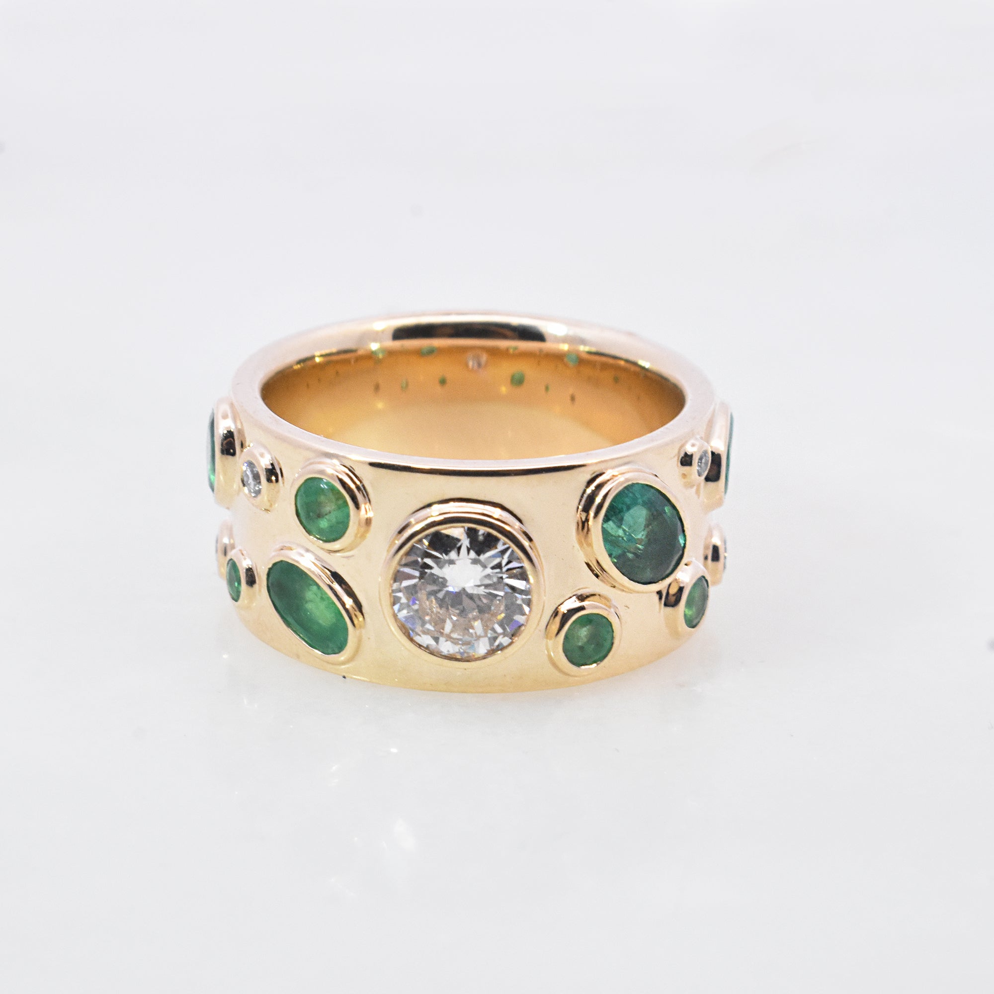 1.37ct Scattered Bezel Set Heirloom Emeralds & Diamonds on a 10mm Band