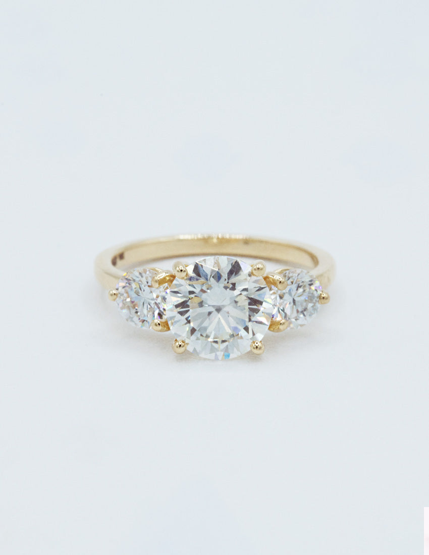 2.01ct Lab-Grown White Diamond in the Cecile Setting