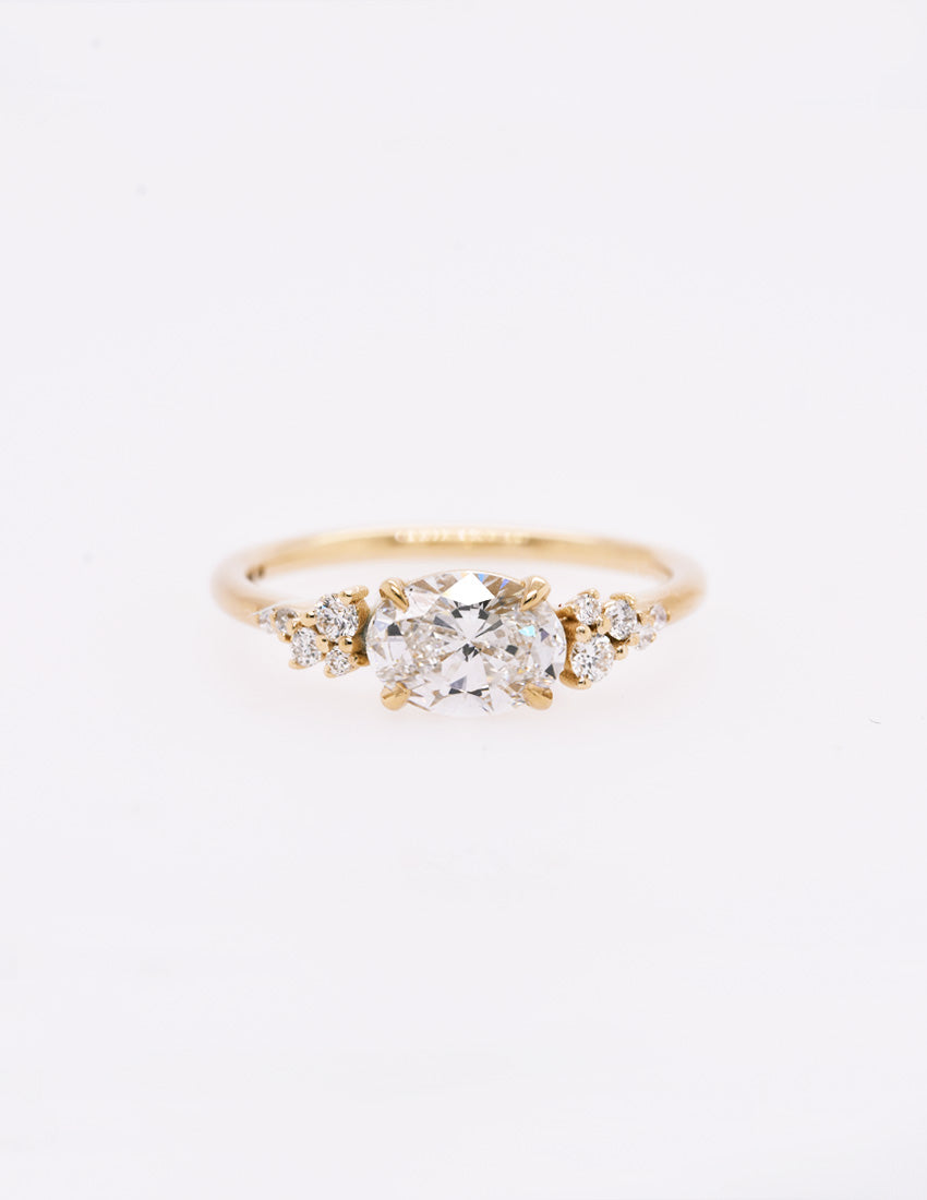1.16ct Lab-Grown Oval East-West White Diamond in The Finley Setting