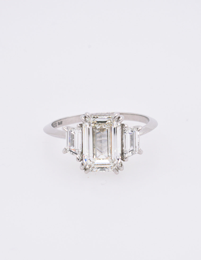 1.91ct Natural Emerald-Cut White Diamond Engagement Ring with Trapezoid White Diamond Side Stones in Platinum