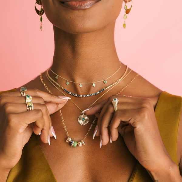 Stationary Emerald Clover Necklace