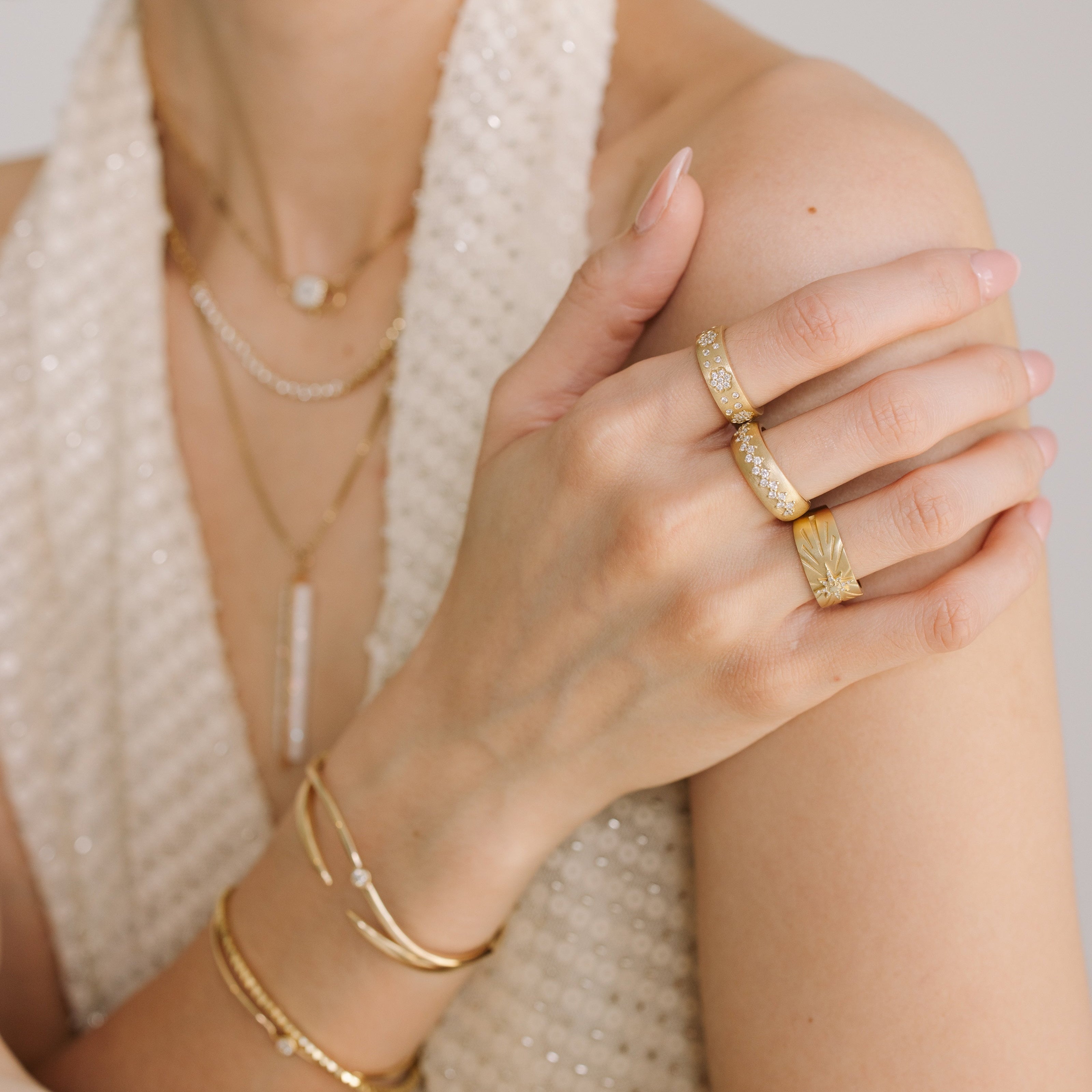 Wide Diamond Stitch Ring