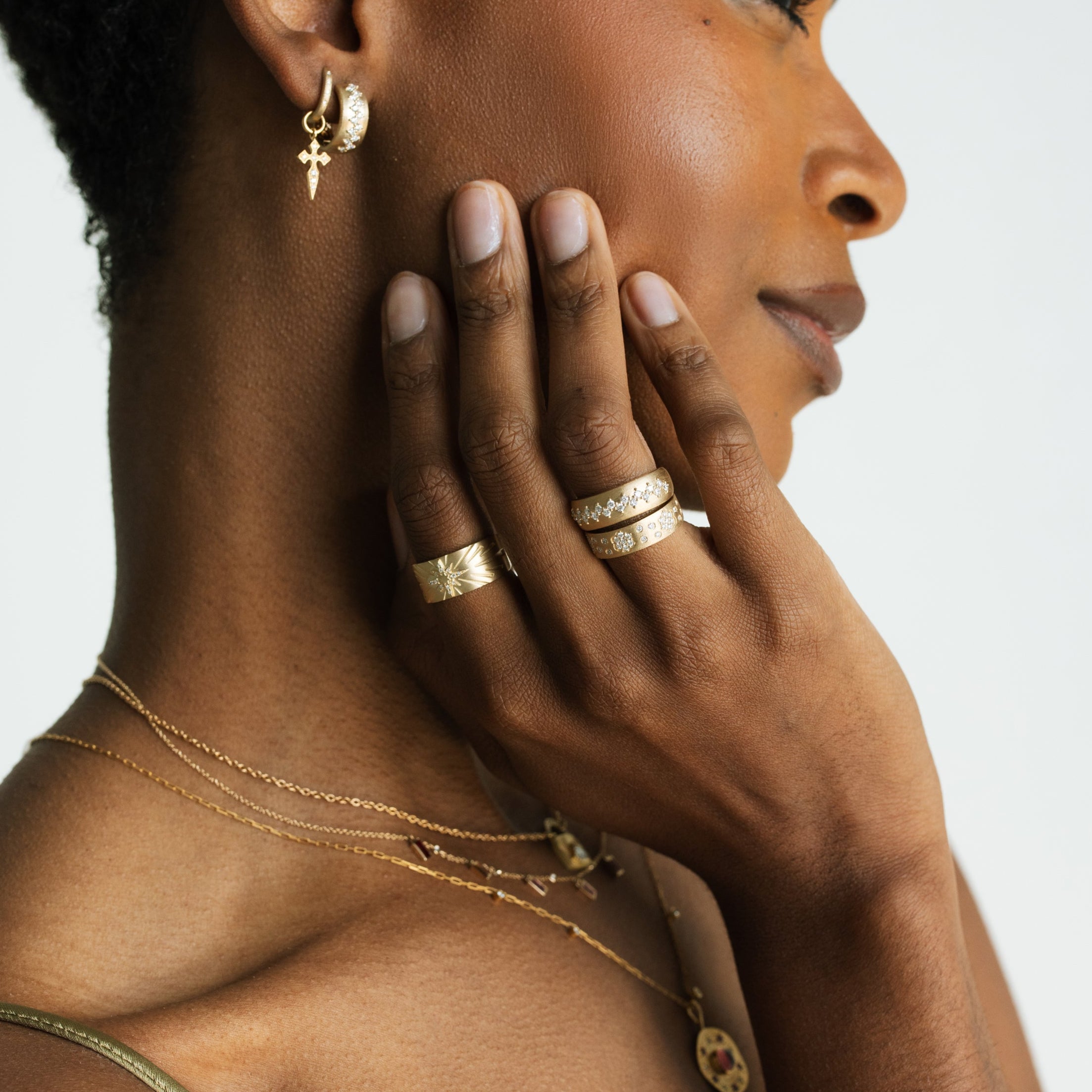 Wide Diamond Stitch Ring