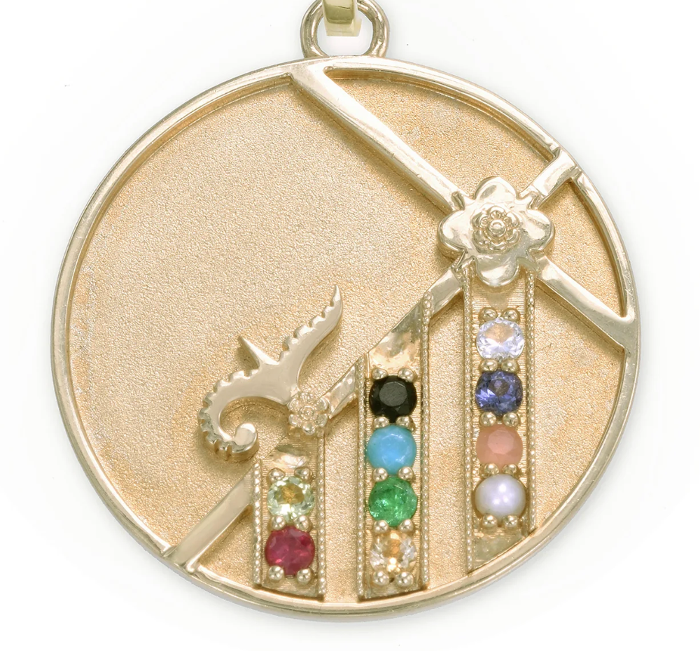 Large (25mm) Mountain Medallion - "Protection" Message - 10 Stones