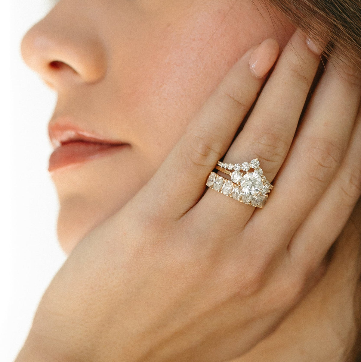 Diamond V Contour Ring