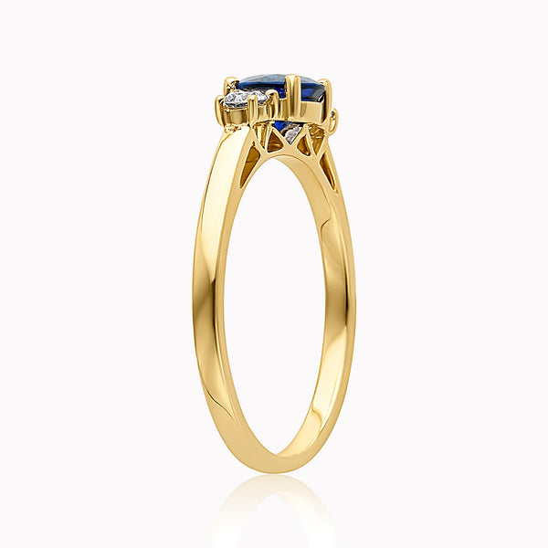 3 Stone Sapphire & Diamond Ring