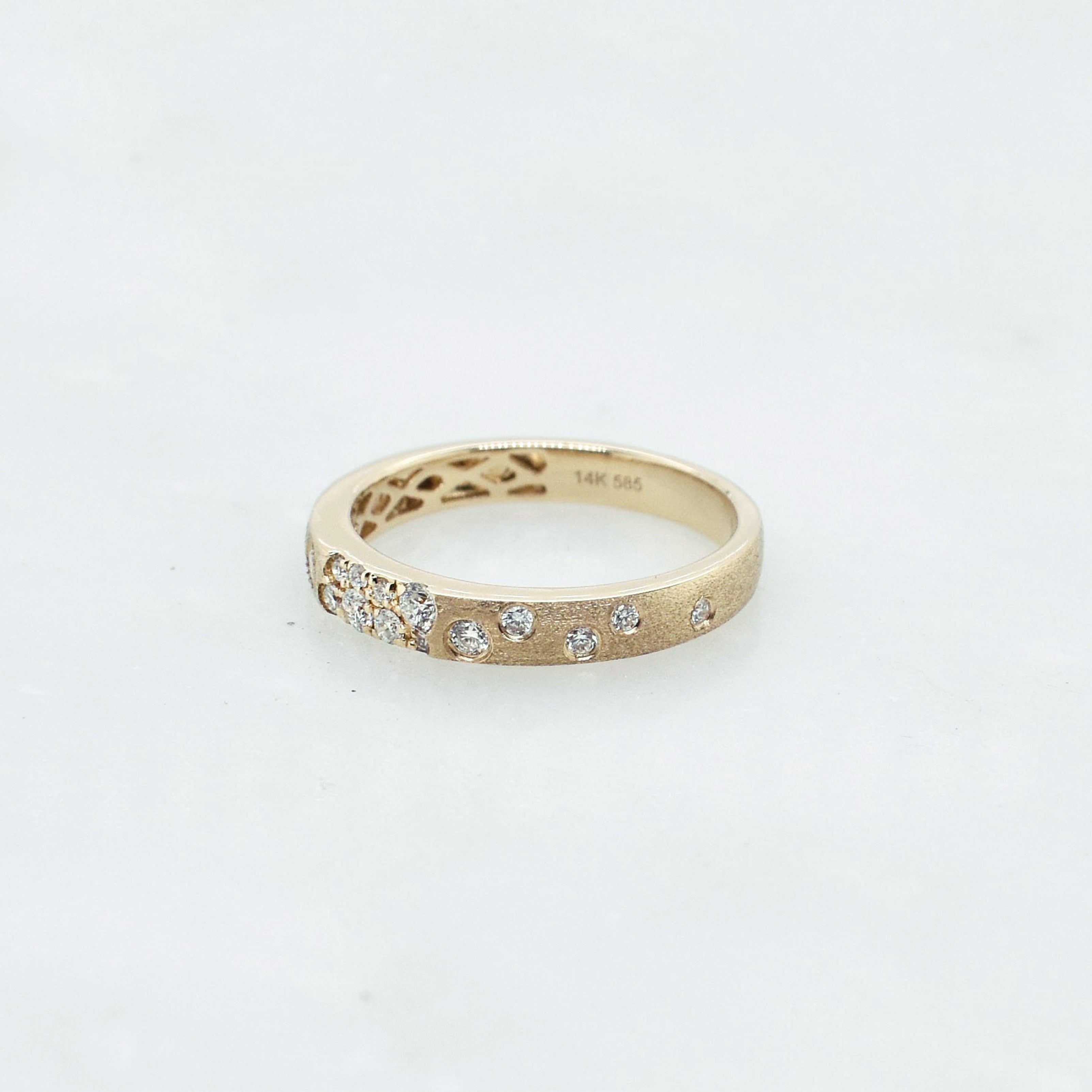 Galaxy Diamond Band - Eliza Page