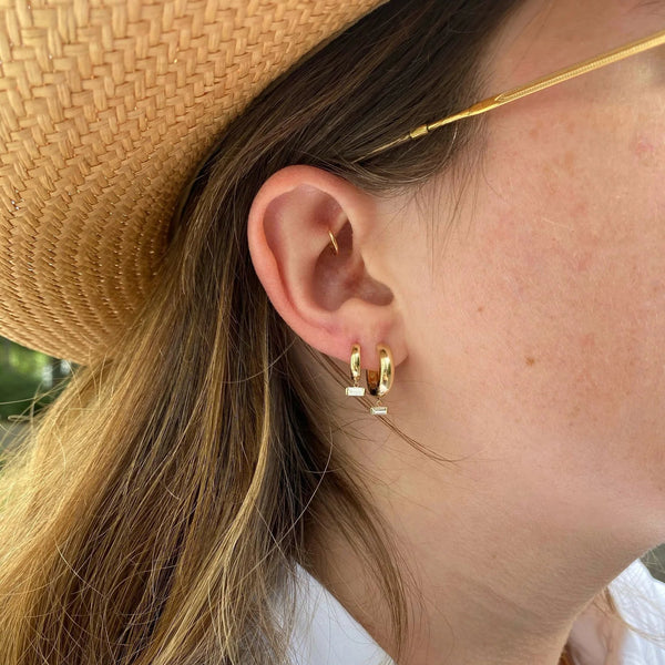 Baguette Huggie Earrings XL