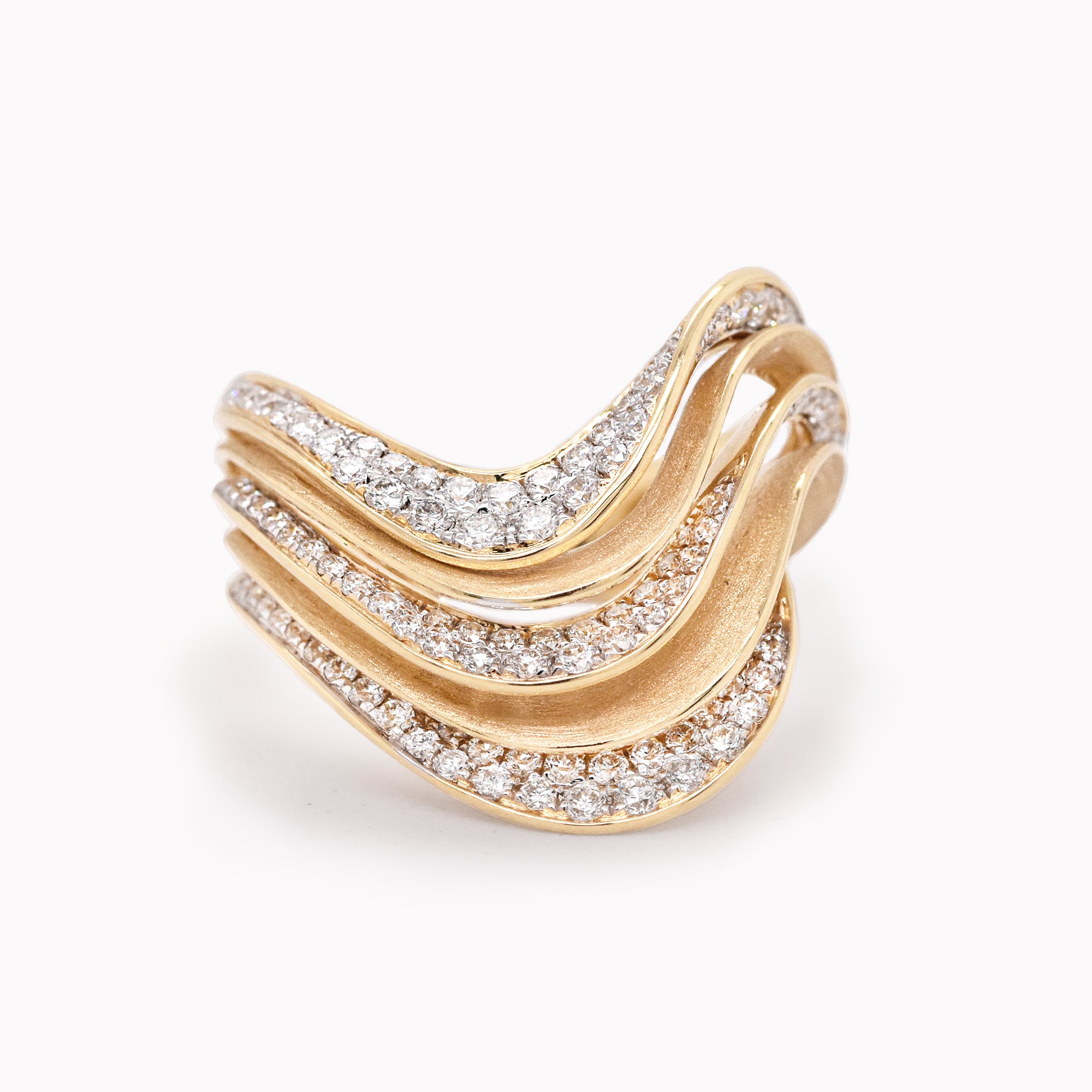 Diamond Ripple Wave Ring