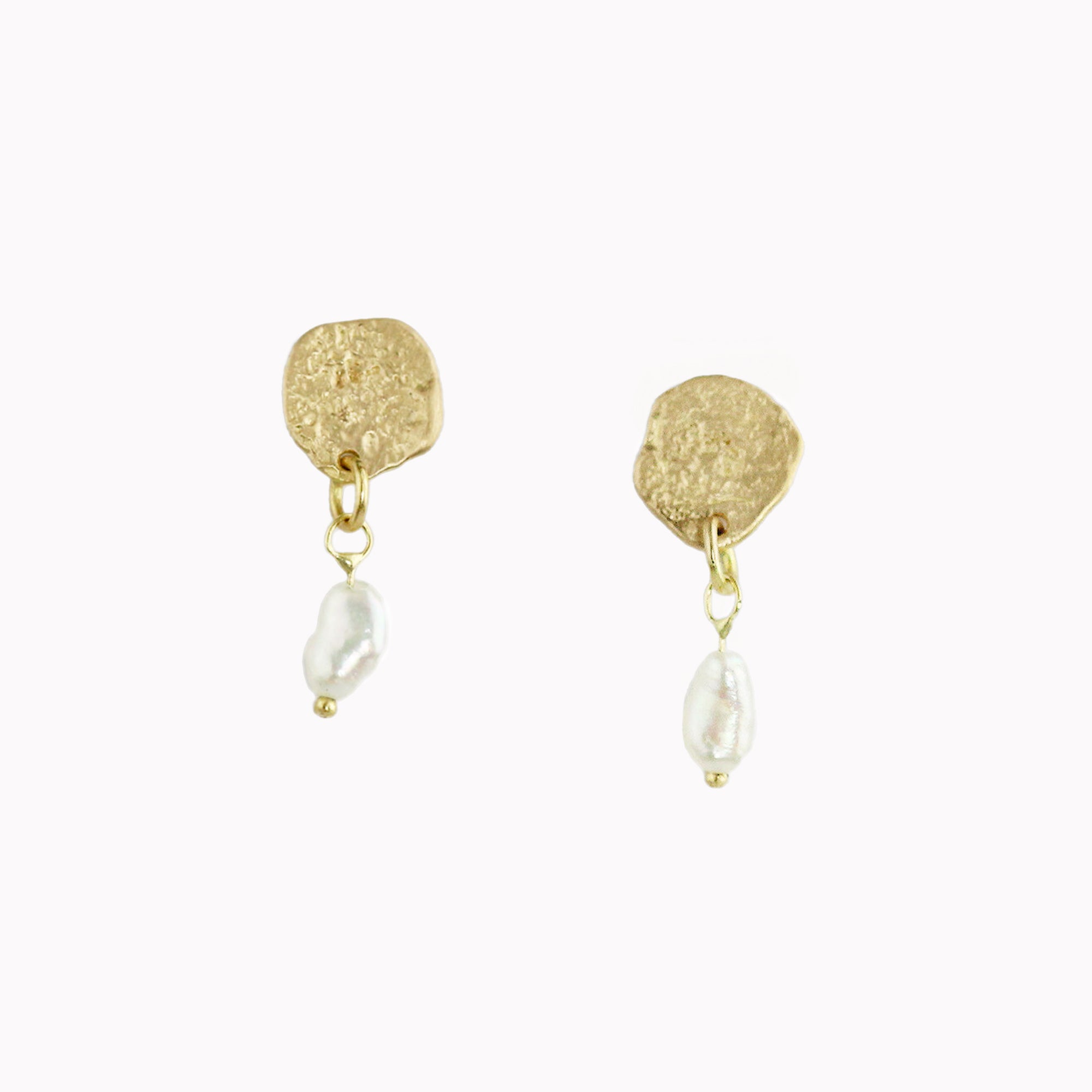 Muse Pearl Earrings