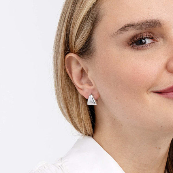 Triangle Puff Huggies