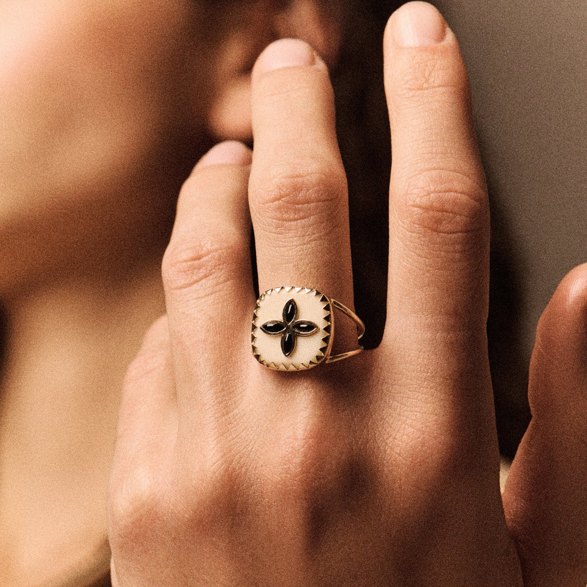 Bowie White Resin Onyx Ring