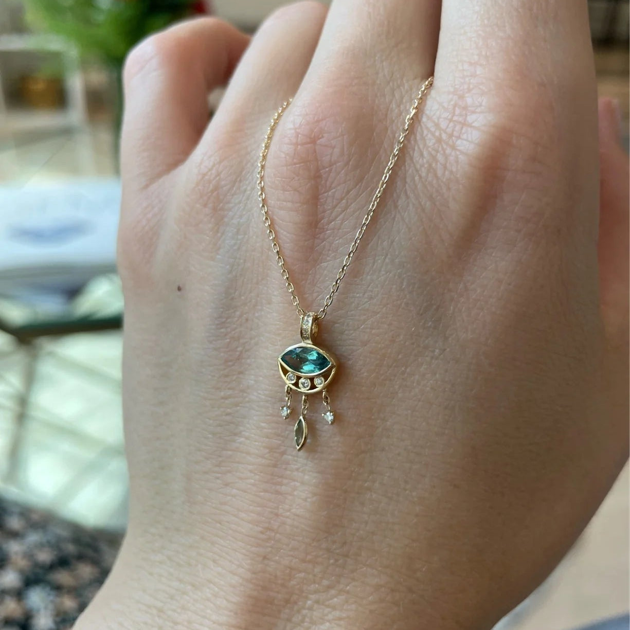 Tourmaline Eye & Dangling Diamonds Necklace
