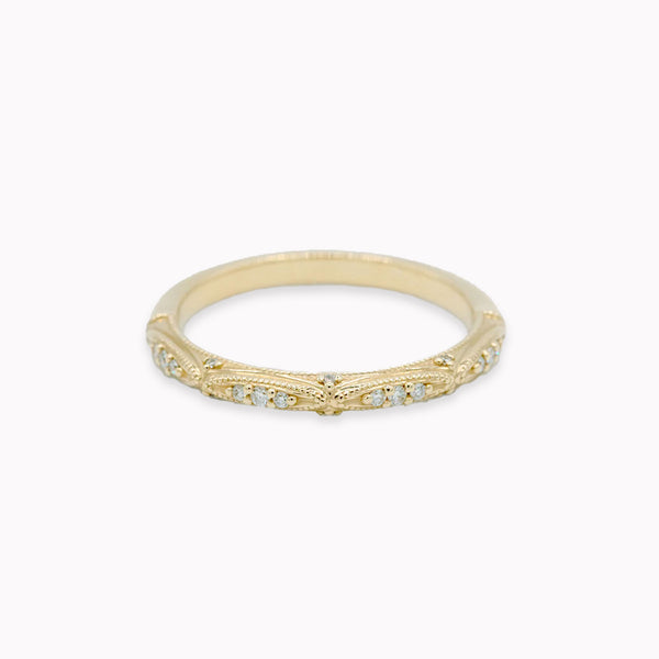 Vintage Style Yellow Gold Wedding Band